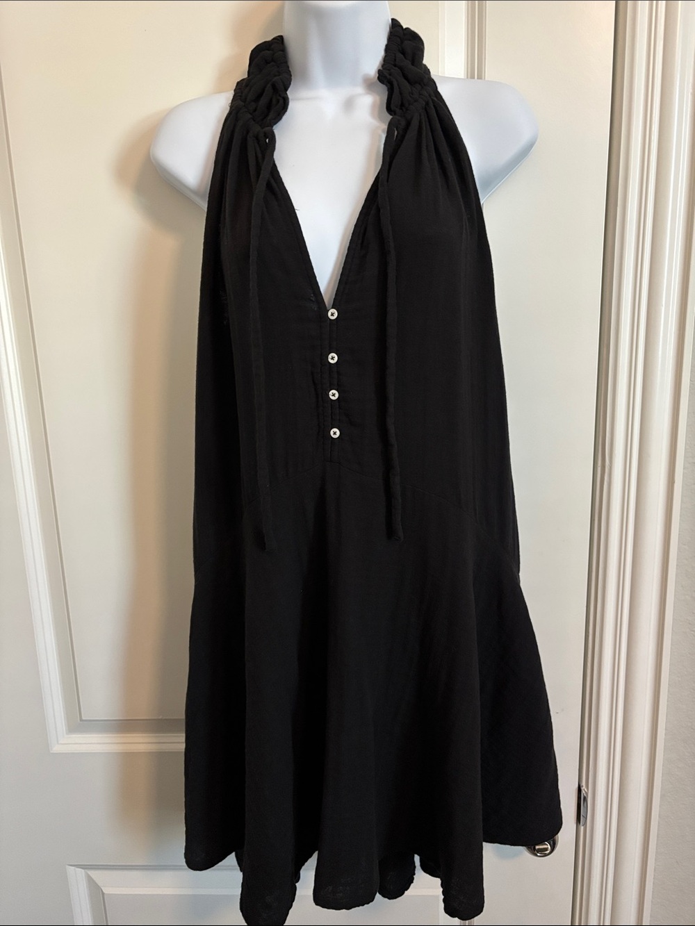 Elan Soft Gauzy Black Cotton Halter Button-Front Summer Dress size M